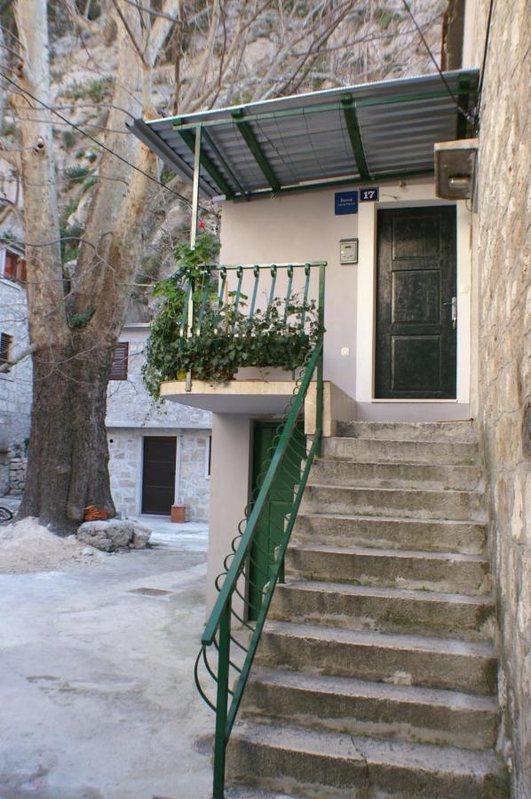 Apartments With A Parking Space Omis - 4327 エクステリア 写真